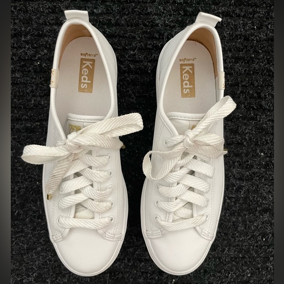 Keds Triple Kick Platform Sneakers - Picture 1 of 4